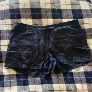 🍍 Banana Republic navy shorts🍍